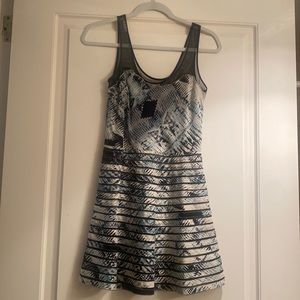 Parker Dress Size Small